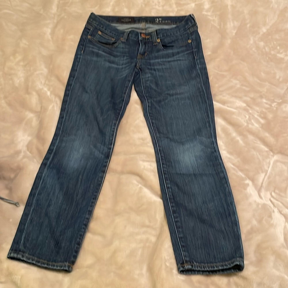 Jcrew ankle toothpick Jean. Like new. Size 27